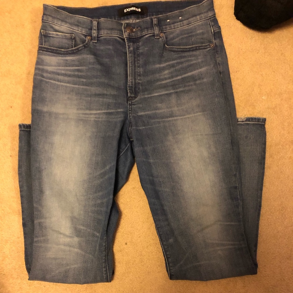 Express medium wash jeans